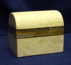 49GM Mother of Pearl Stone Box